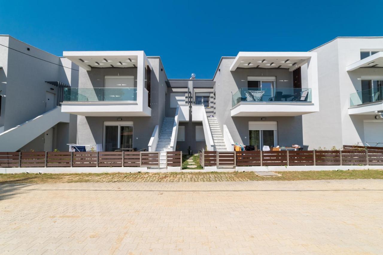 Apartament Kleoniki & Irida Residential Complexes Ofrínion Zewnętrze zdjęcie